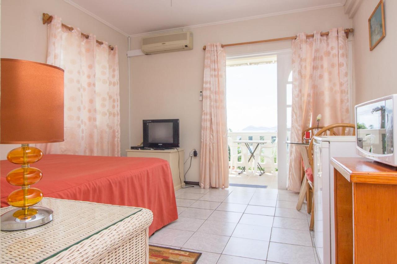 Rosewood Apartment Hotel Arnos Vale Экстерьер фото